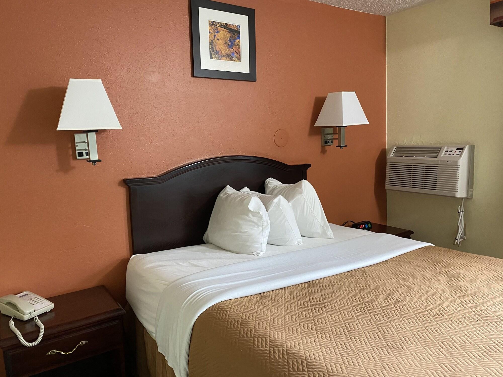 Travelodge By Wyndham La Porte/Michigan City Area Exteriér fotografie